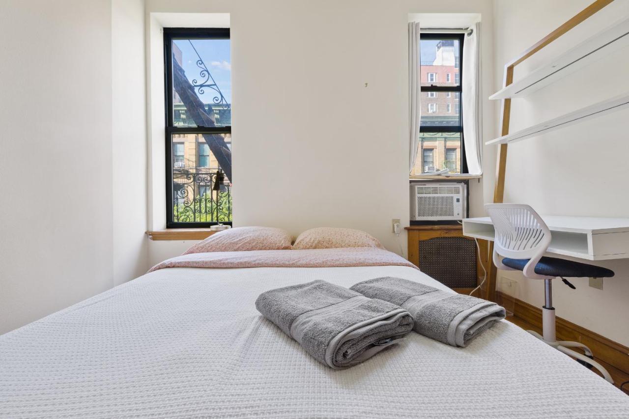 Living At Columbia * Nova York